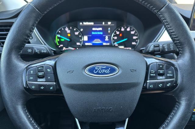 2021 Ford Escape SE Hybrid