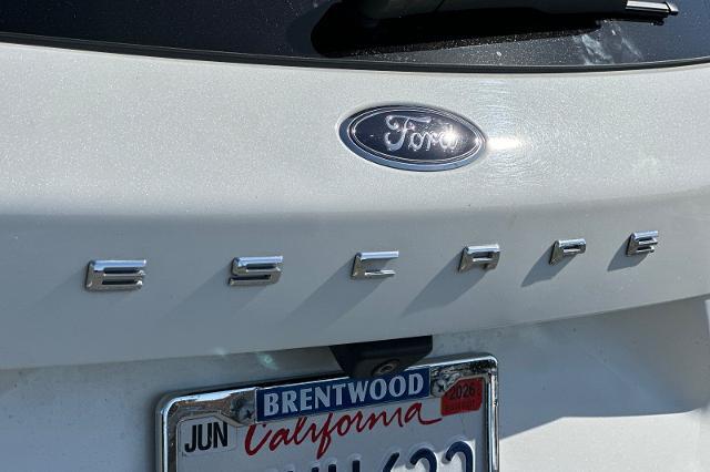 2021 Ford Escape SE Hybrid