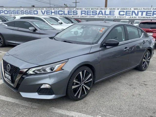2021 Nissan Altima SR FWD
