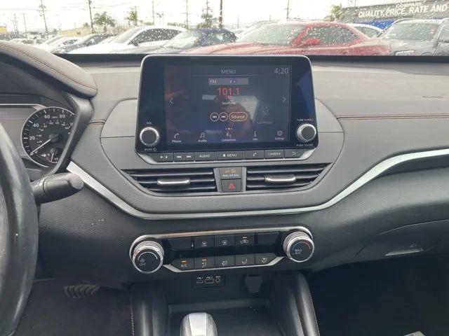 2021 Nissan Altima SR FWD