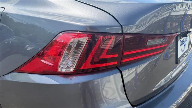 2015 Lexus IS 250 Crafted Line