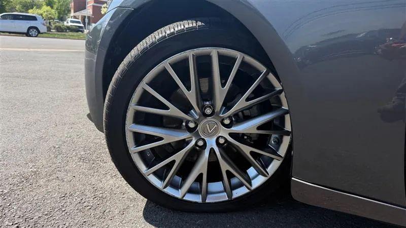 2015 Lexus IS 250 Crafted Line