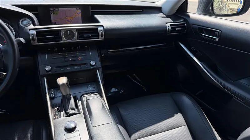 2015 Lexus IS 250 Crafted Line
