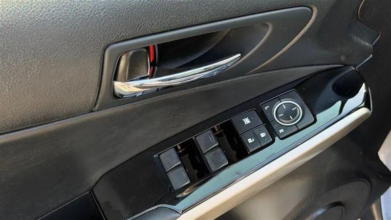 2015 Lexus IS 250 Crafted Line
