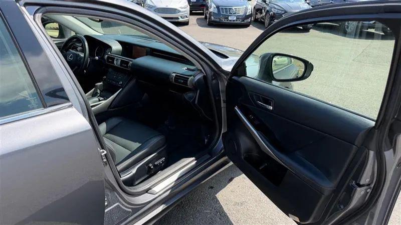 2015 Lexus IS 250 Crafted Line