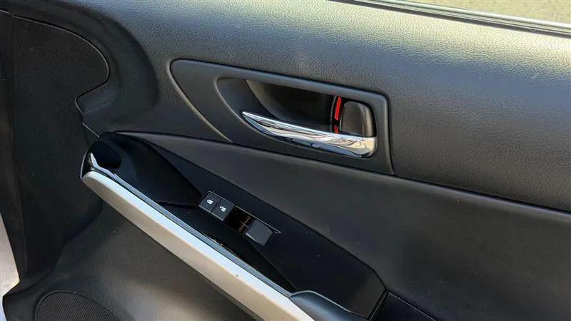 2015 Lexus IS 250 Crafted Line