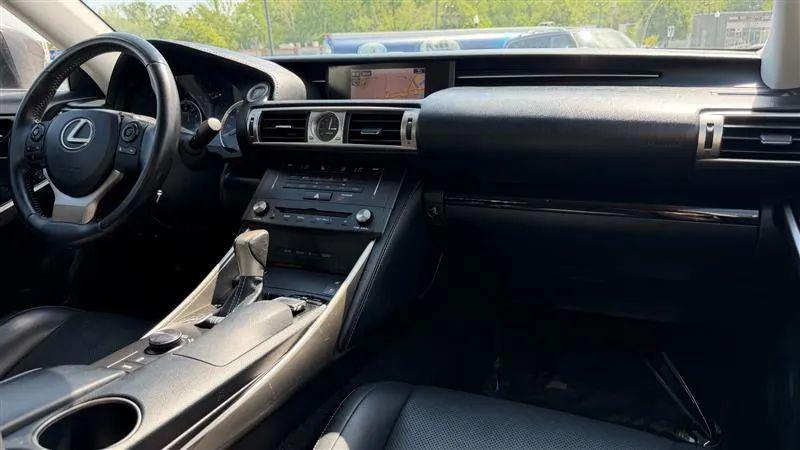 2015 Lexus IS 250 Crafted Line