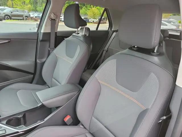 2026 Kia Niro LX