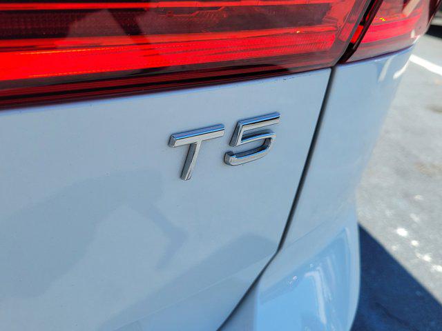 2021 Volvo XC60 T5 Inscription