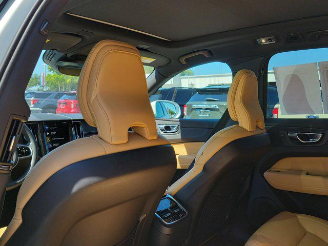 2021 Volvo XC60 T5 Inscription