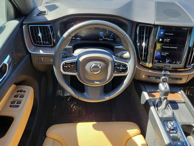 2021 Volvo XC60 T5 Inscription