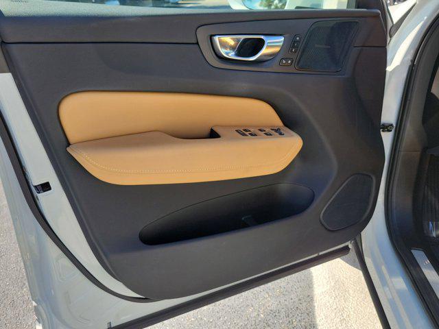 2021 Volvo XC60 T5 Inscription