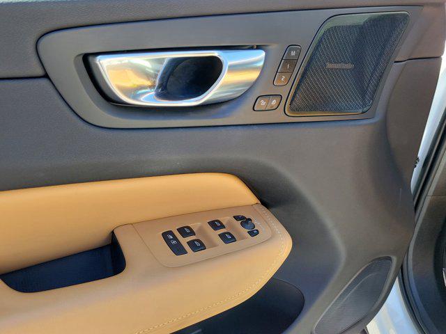 2021 Volvo XC60 T5 Inscription