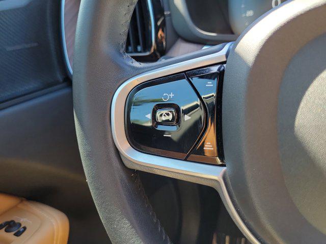 2021 Volvo XC60 T5 Inscription