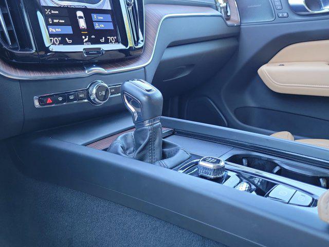 2021 Volvo XC60 T5 Inscription