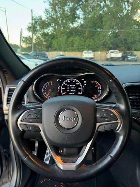2020 Jeep Grand Cherokee Altitude 4x2