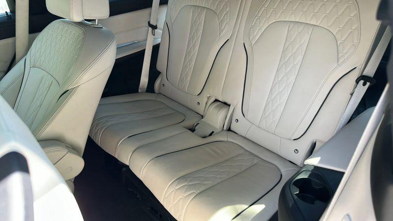 2021 BMW X7 M50i