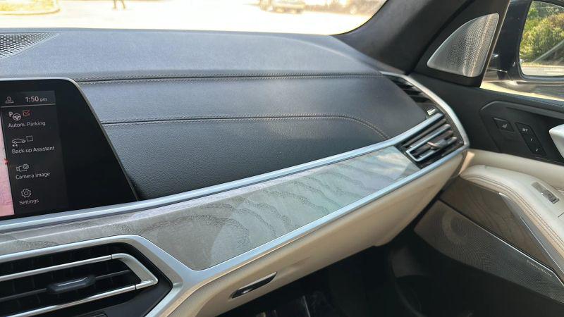 2021 BMW X7 M50i