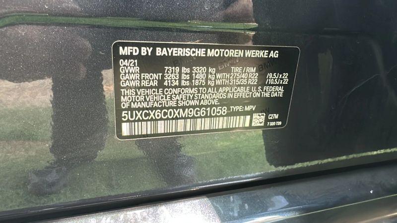 2021 BMW X7 M50i