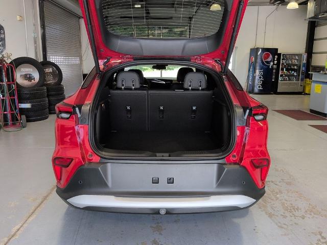 2026 Buick NV Preferred FWD