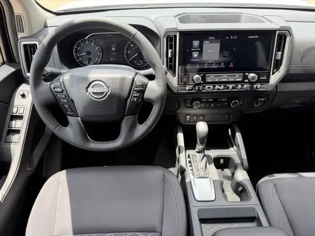 2026 Nissan Frontier Crew Cab SV 4x2