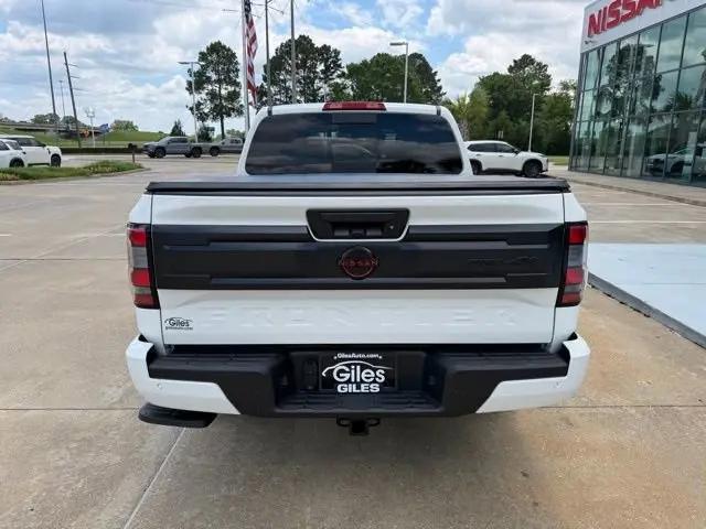 2026 Nissan Frontier Crew Cab PRO-4X 4x4