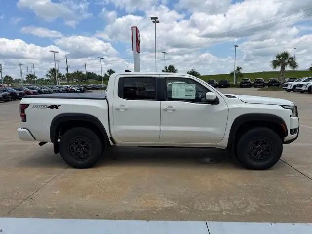 2026 Nissan Frontier Crew Cab PRO-4X 4x4