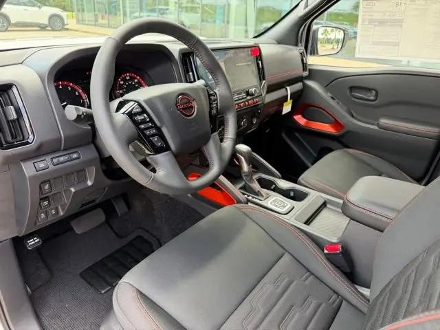 2026 Nissan Frontier Crew Cab PRO-4X 4x4