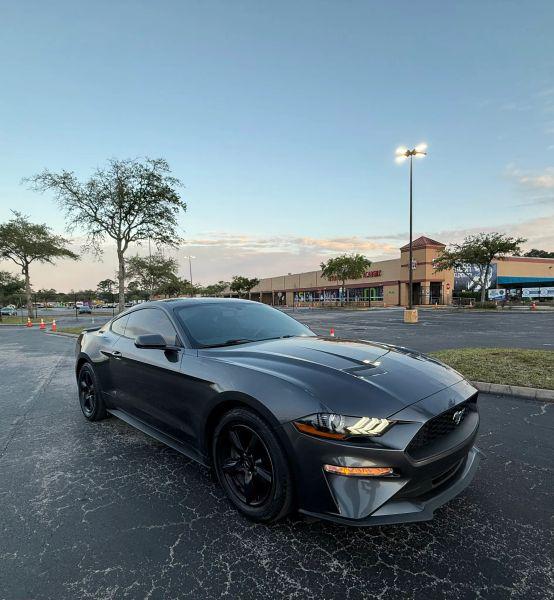 2018 Ford Mustang EcoBoost