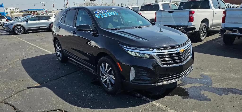 2024 Chevrolet Equinox FWD LT for sale in Warren, MI