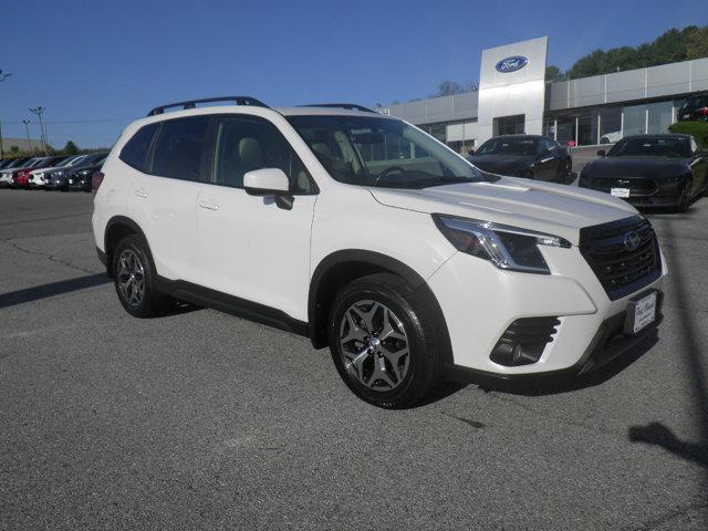 2023 Subaru Forester Premium