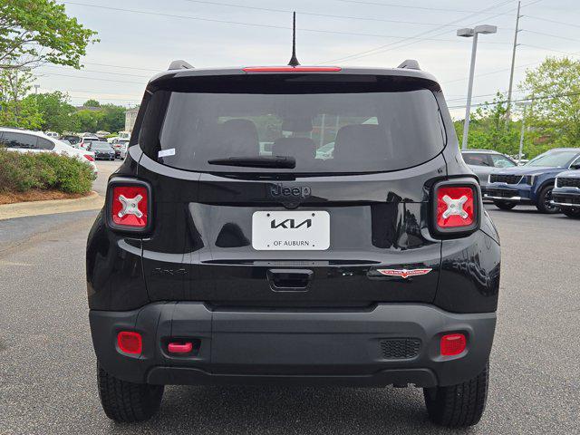 2023 Jeep Renegade Trailhawk 4x4