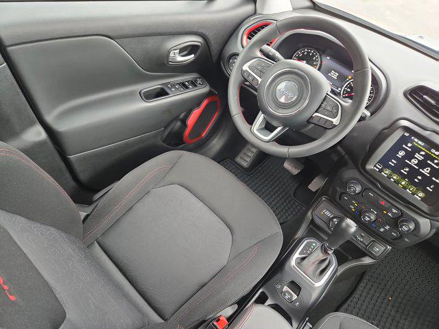 2023 Jeep Renegade Trailhawk 4x4