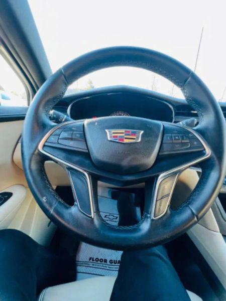 2019 Cadillac XT5 Standard