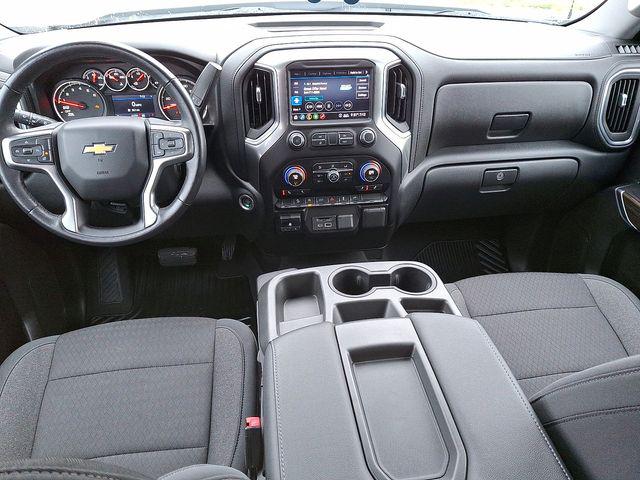 2020 Chevrolet Silverado 1500 4WD Crew Cab Short Bed LT