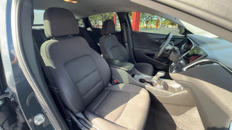 2021 Chevrolet Malibu FWD LT