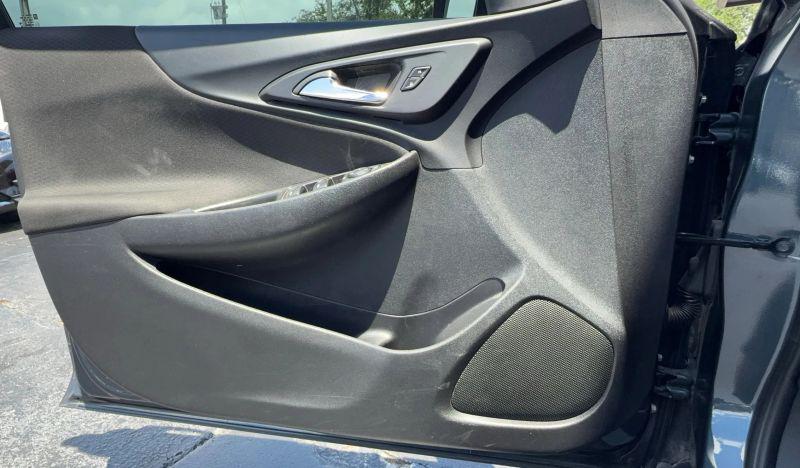 2021 Chevrolet Malibu FWD LT