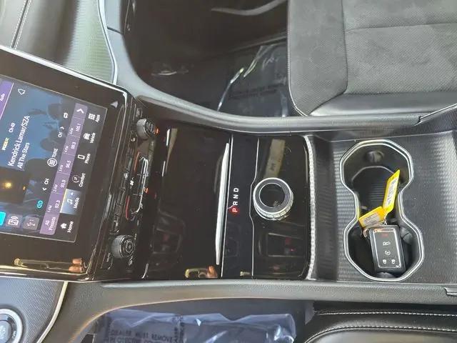 2025 Jeep Grand Cherokee Altitude 4x4