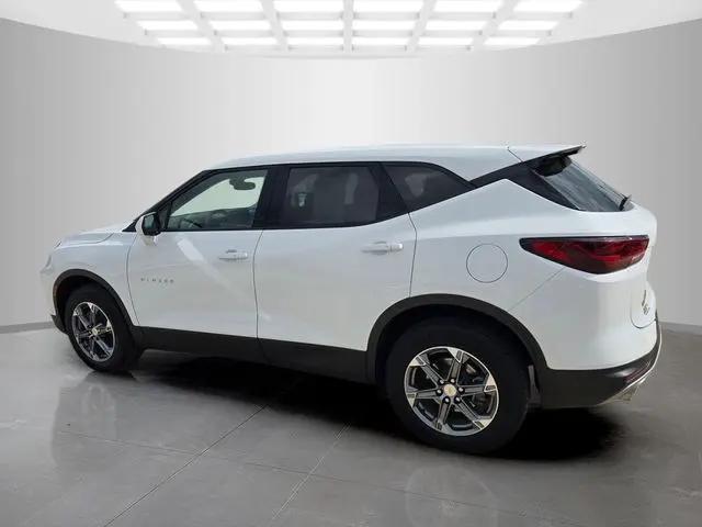 2025 Chevrolet Blazer AWD 2LT