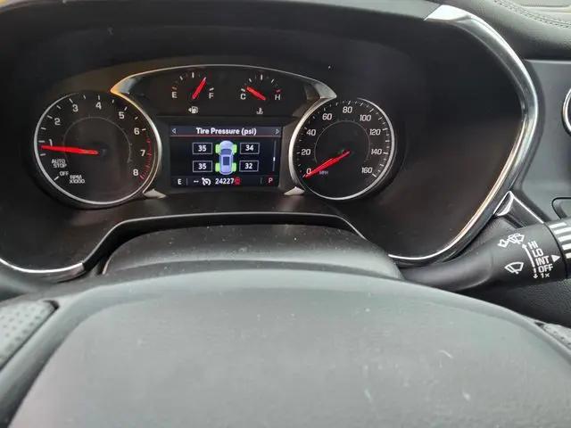 2025 Chevrolet Blazer AWD 2LT