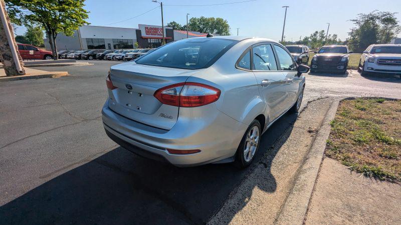2014 Ford Fiesta SE