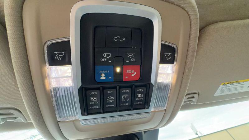 2021 Ram 1500 Limited Crew Cab 4x4 57 Box
