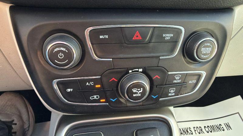 2019 Jeep Compass Sun and Wheel FWD
