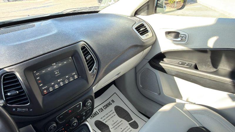 2019 Jeep Compass Sun and Wheel FWD