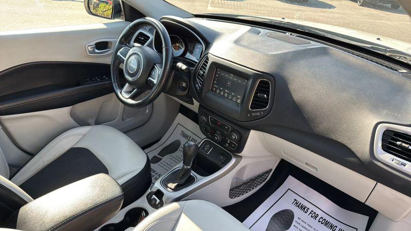 2019 Jeep Compass Sun and Wheel FWD