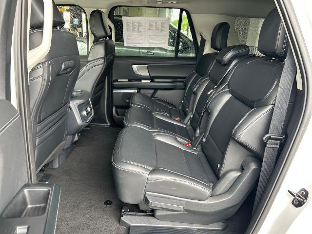 2025 Ford Expedition Platinum MAX