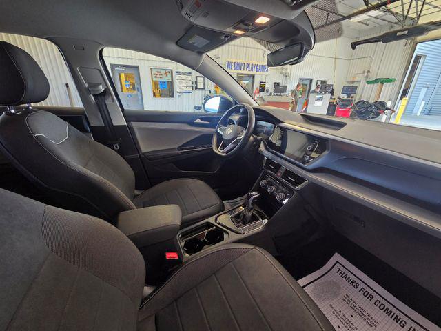 2024 Volkswagen Taos 1.5T SE