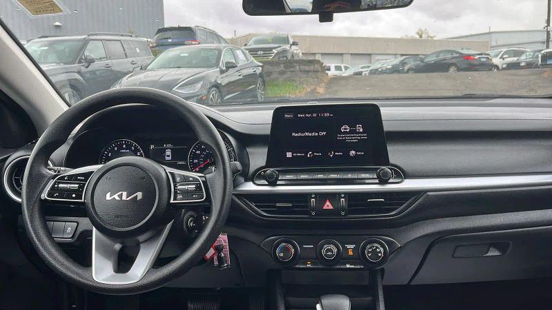 2023 Kia Forte LXS