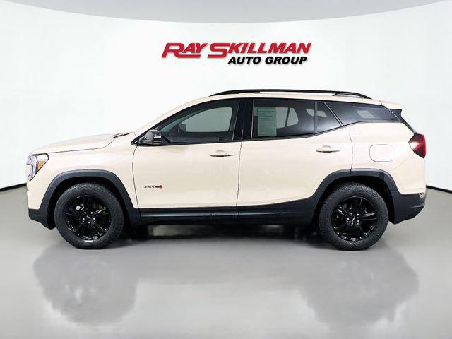 2023 GMC Terrain AWD AT4