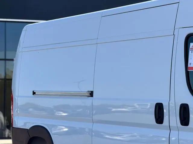 2024 Ram ProMaster 2500 Cargo Van Tradesman High Roof 159" WB w/Pass Seat